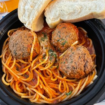 Trattoria Bella Sera signature dishes Chicken PiccataVeal MarsalaSpaghetti with Meatballs